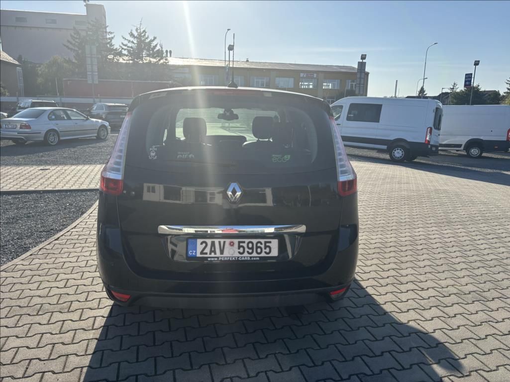Renault Mégane, 2,0 Scénic DCi,118kw - fotka 5