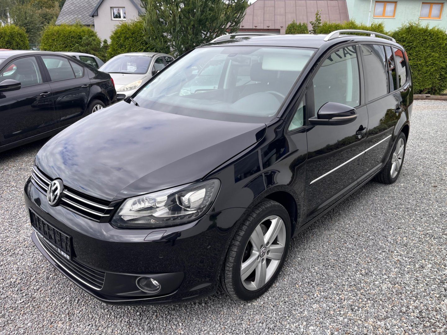Volkswagen Touran, 2.0 TDi Bi-Xenon , Top Stav - fotka 5
