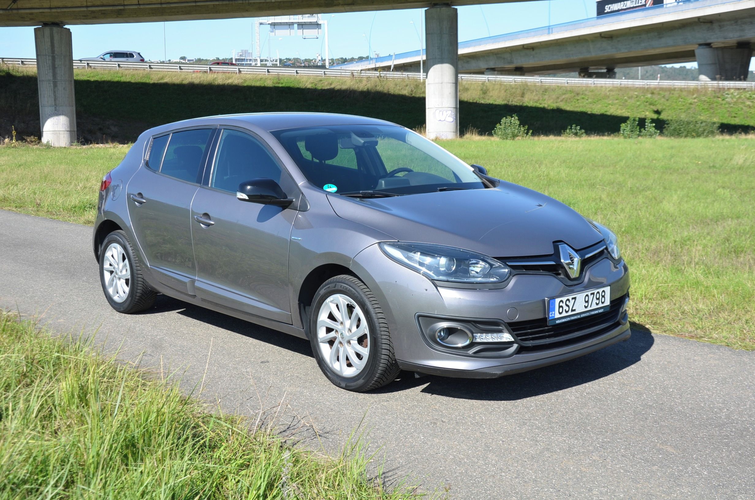Renault Mégane, 3 1.2 TCe, LIMITED, 105000km - fotka 3