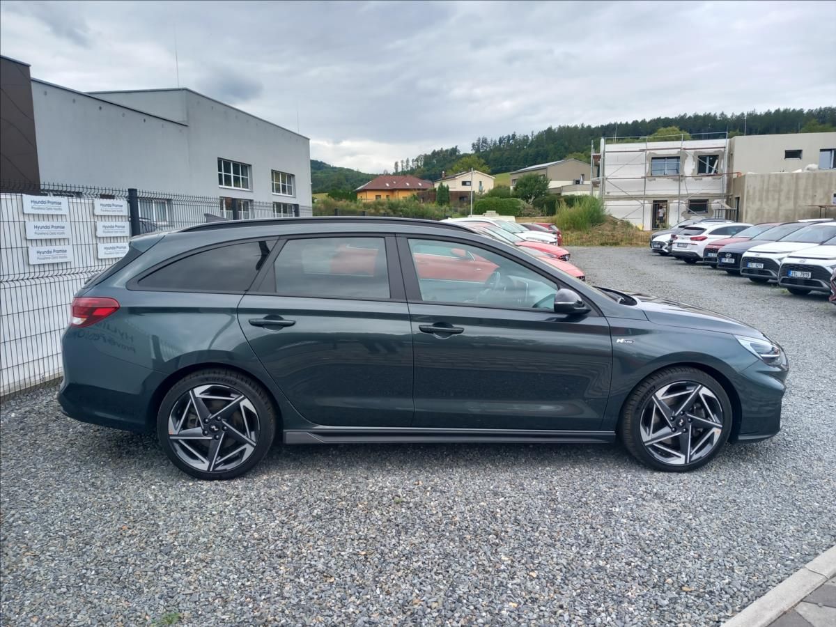 Hyundai i30, 1,5 MH DCT N-LINE SAFETY - fotka 5