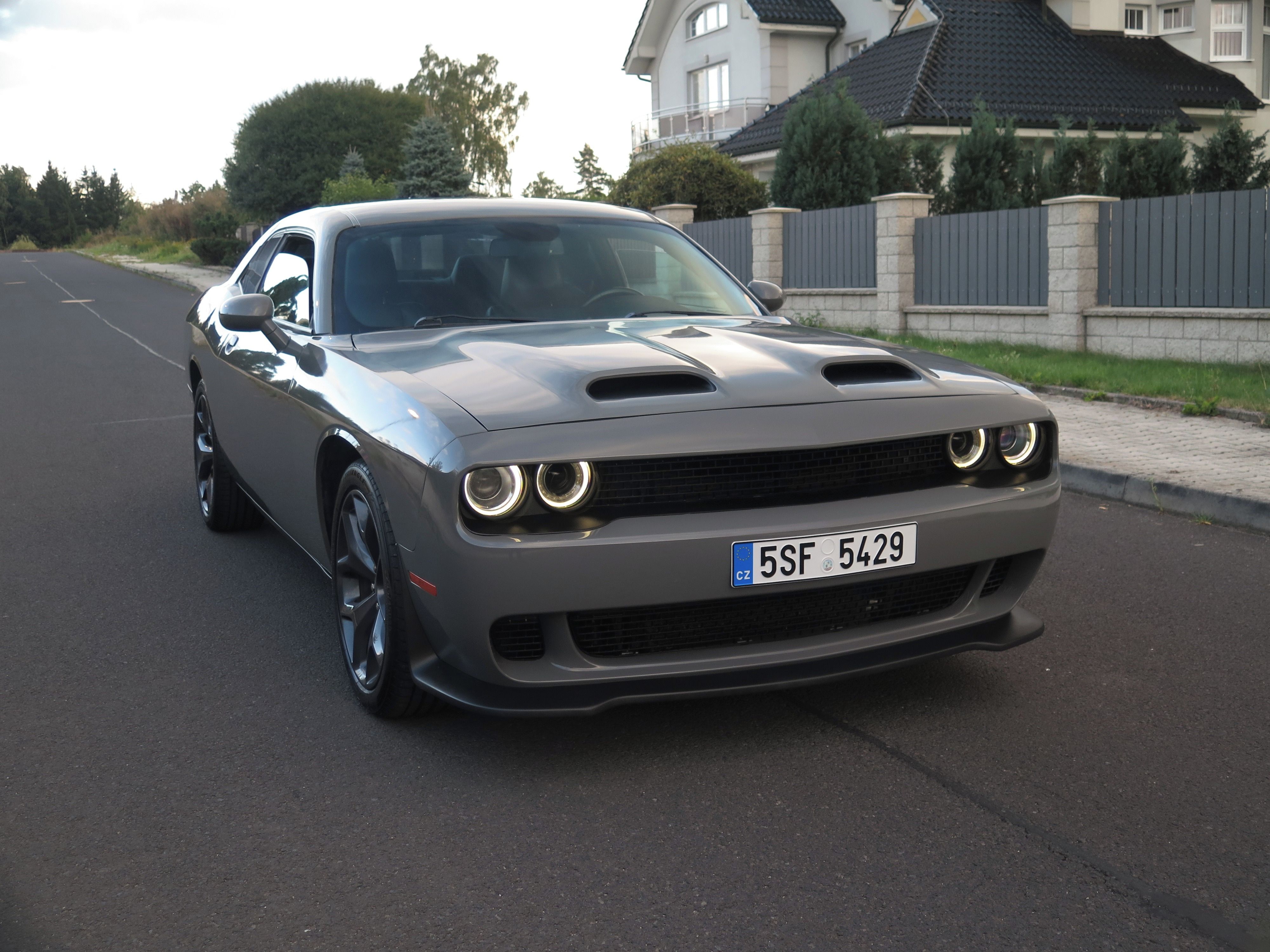 Dodge Challenger, 3.6 V6 - DPH - SRT look - fotka 4