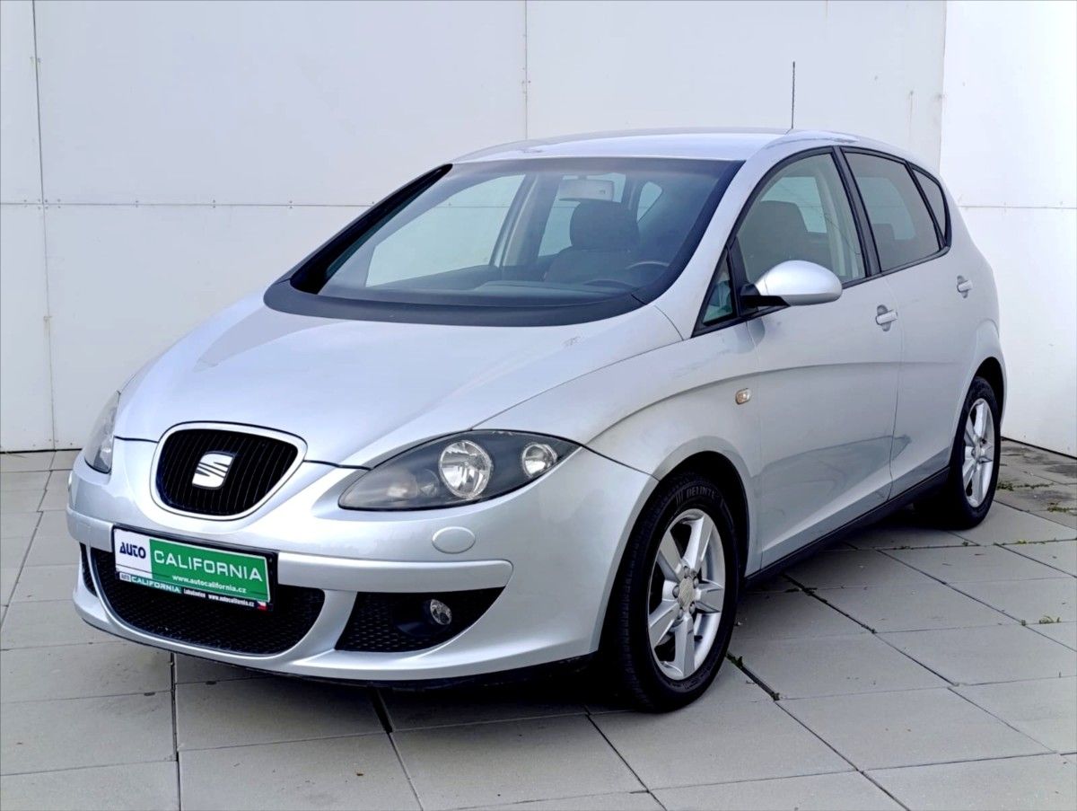 Seat Altea, 1,9 TDi DSG Aut.Klima Tempomat - fotka 2
