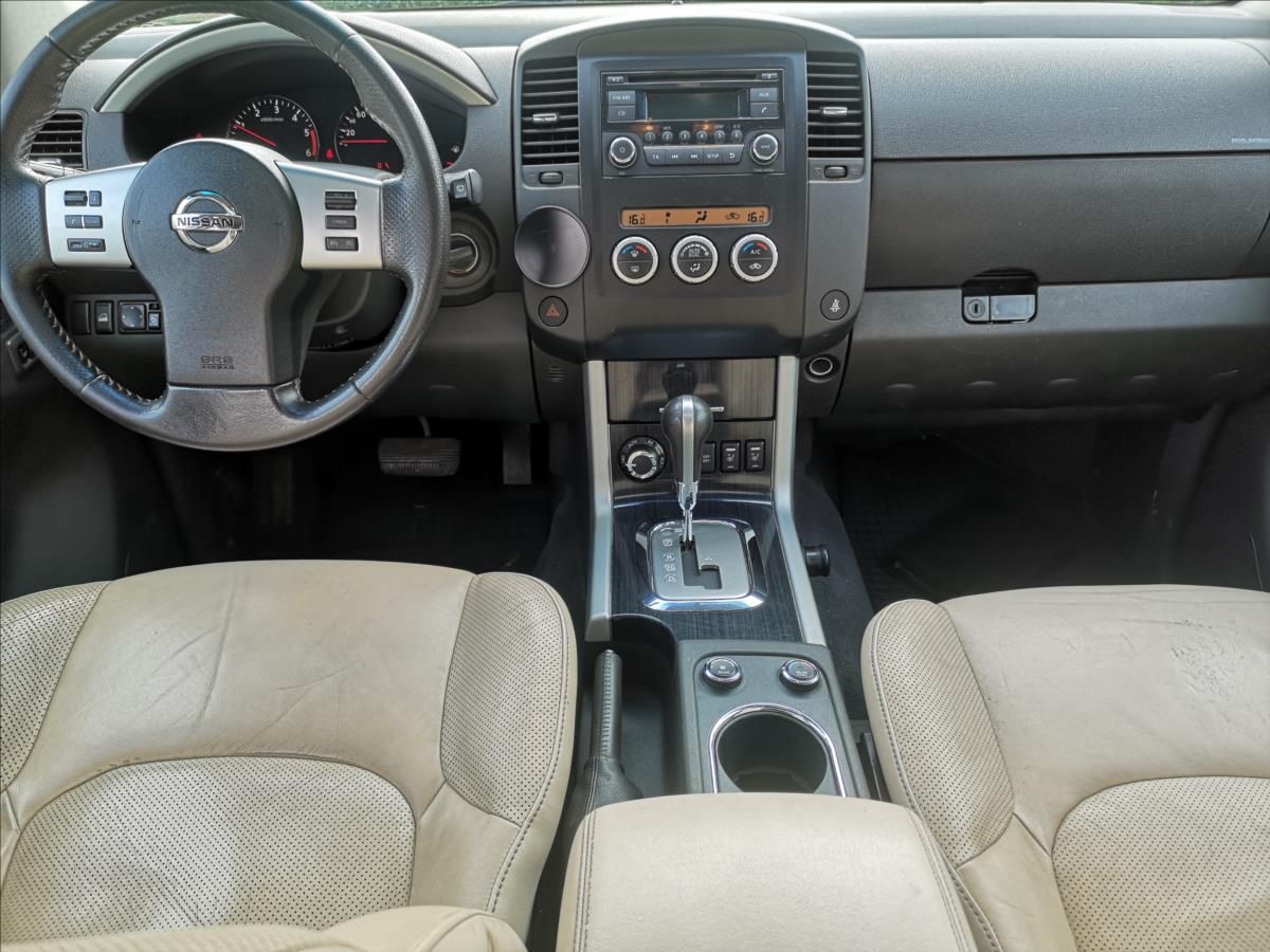 Nissan Pathfinder, 2,5 dci, 4x4, 7 míst, zak.v ČR - fotka 3