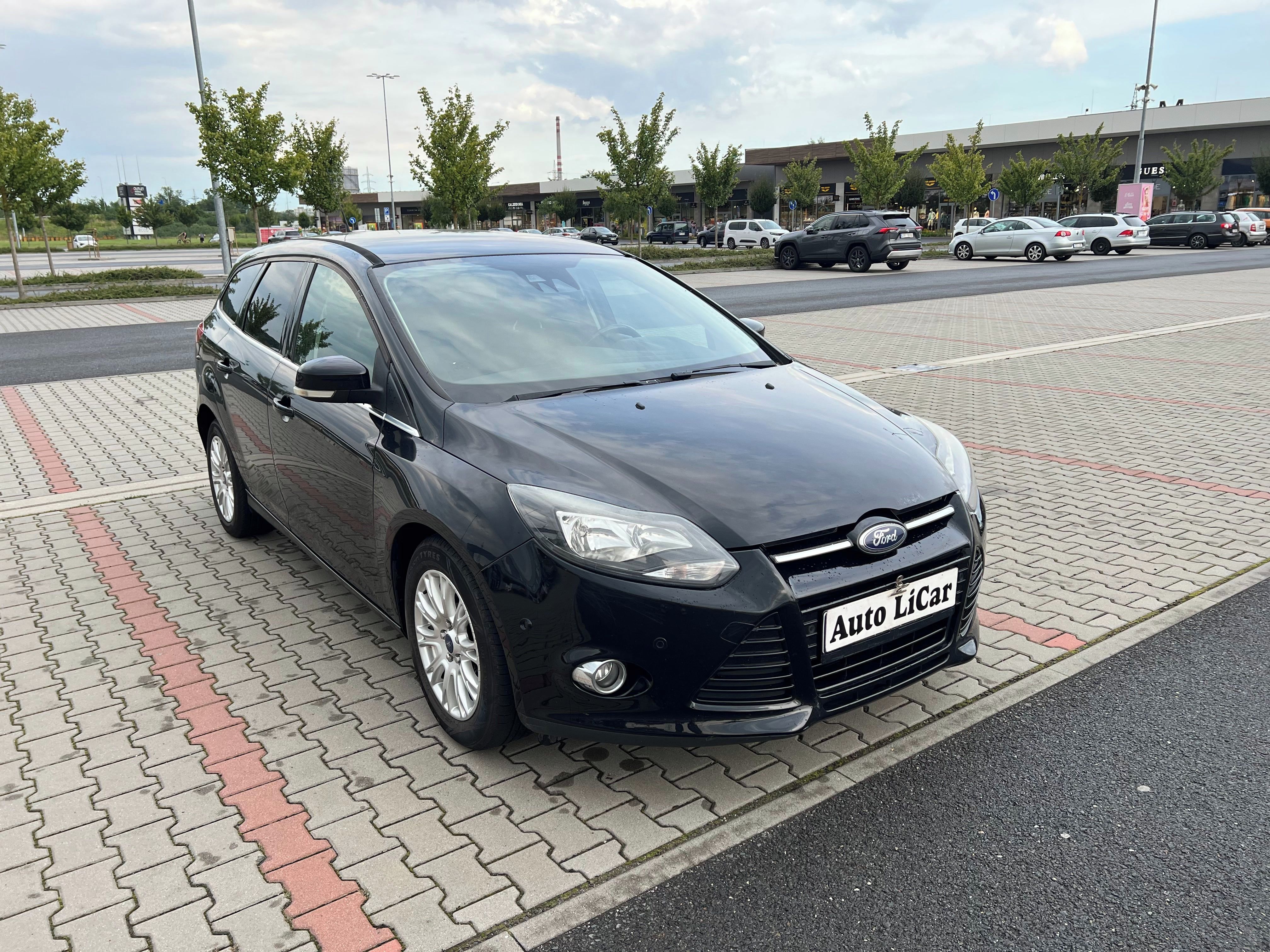 Ford Focus, 1.6 TDCi 77kw digi klima NAVI
