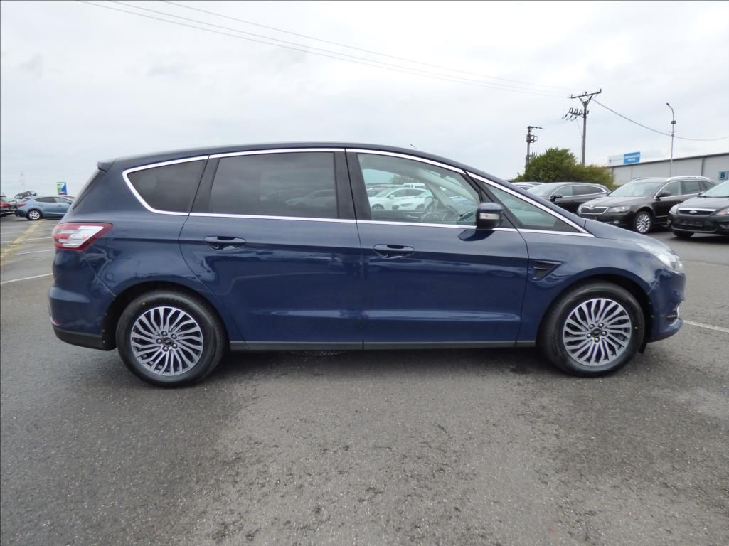 Ford S-MAX, 2,0 EcoBlue,LED,Navi,Digi Klim - fotka 2
