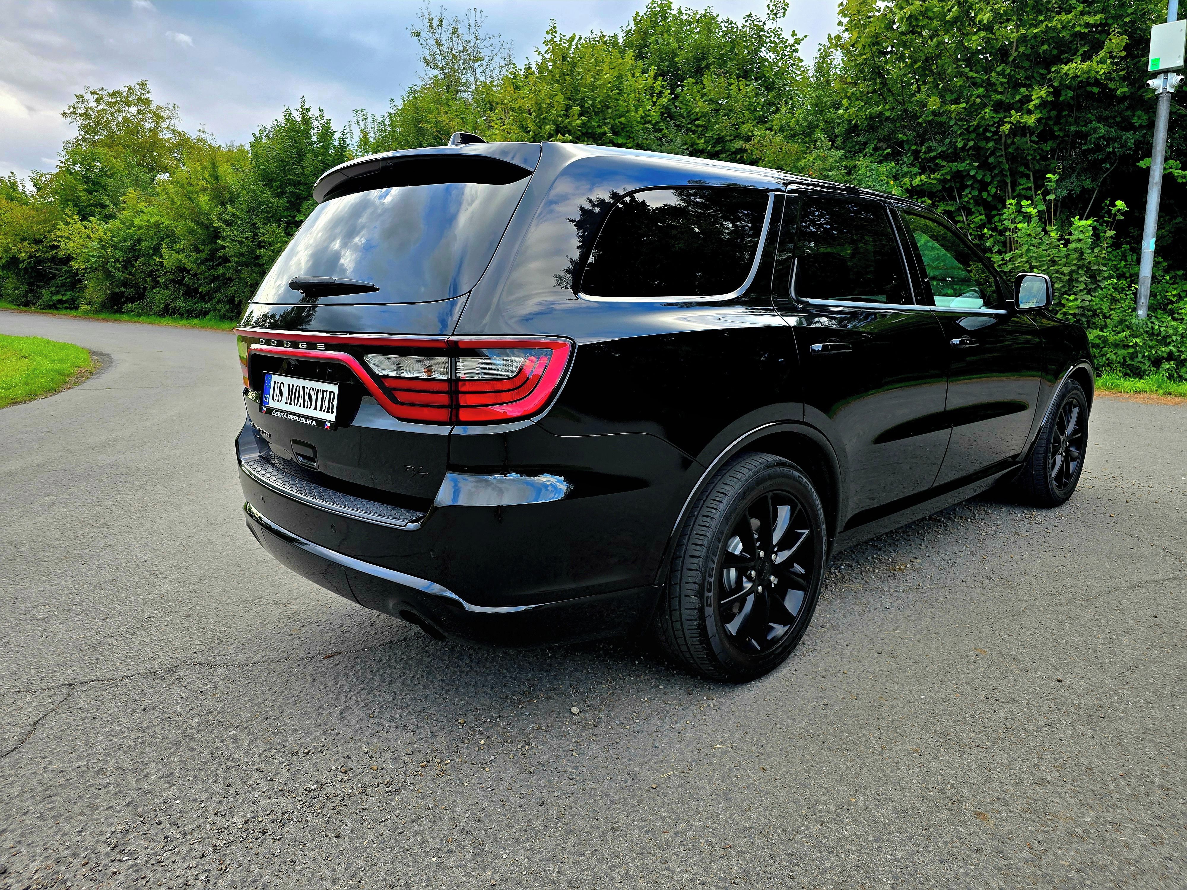 Dodge Durango, 5.7 R/T BLACK EDIT ODPOČET DPH - fotka 3