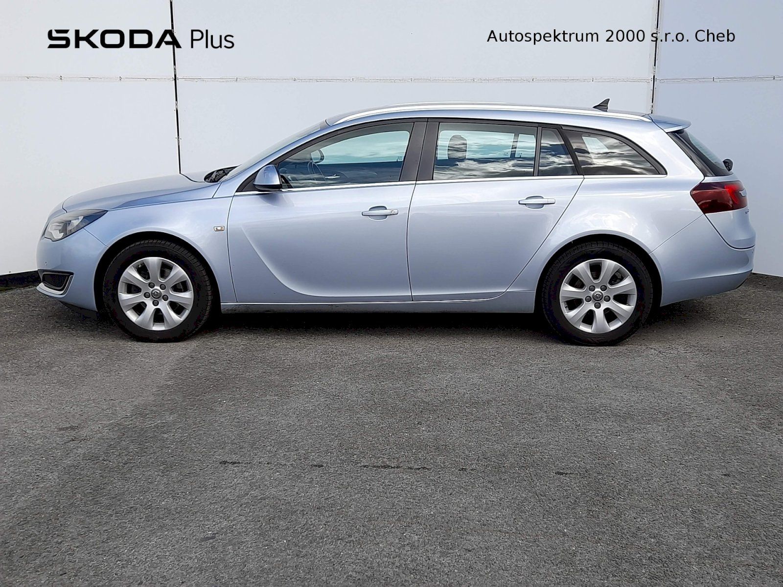 Opel Insignia, INSIGNIA SPORTS TOURER SW - fotka 3