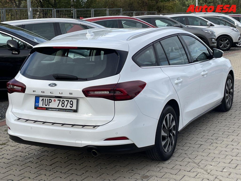 Ford Focus, 1.5 TDCi,2.maj,ČR,AT - fotka 4