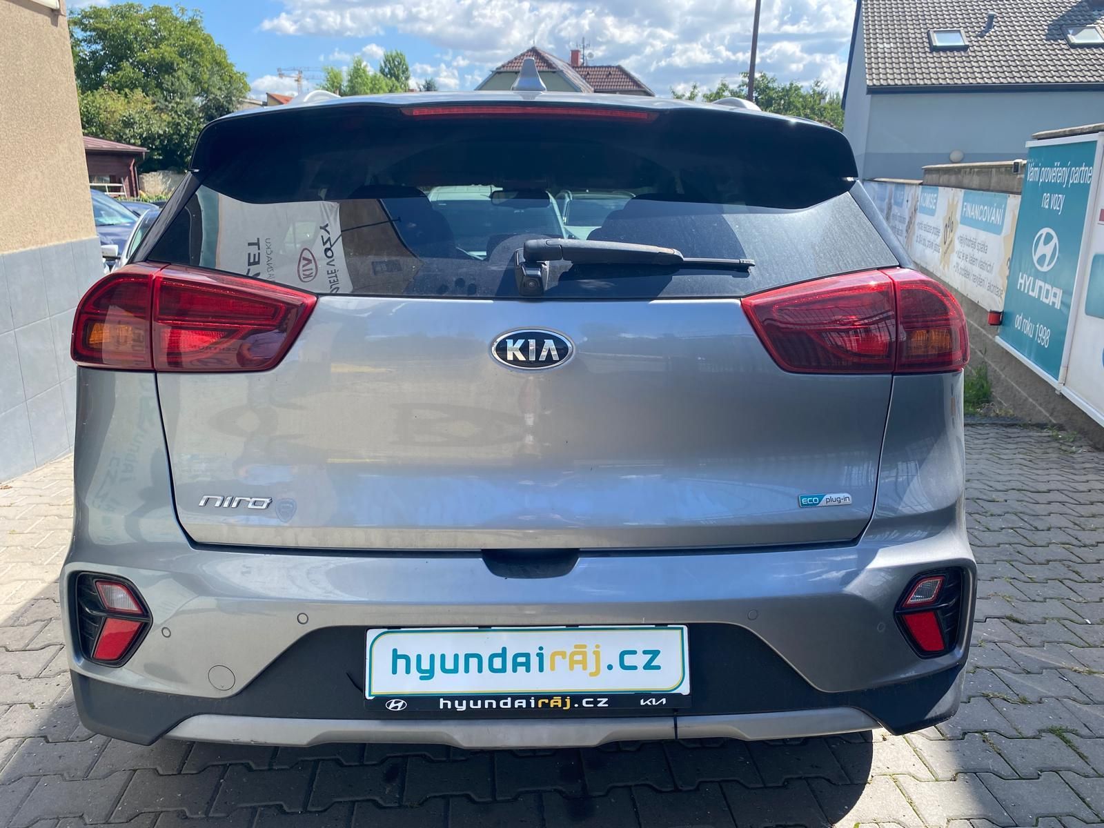 Kia Niro, HYBRID-BA/EL-KŮŽE-KAMERA - fotka 5