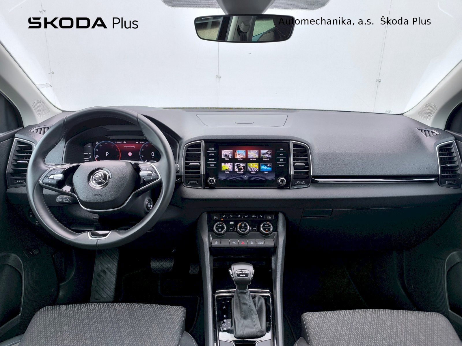 Škoda Karoq, DSG 2.0 TDI / 110kW / 4x4 / TO - fotka 5