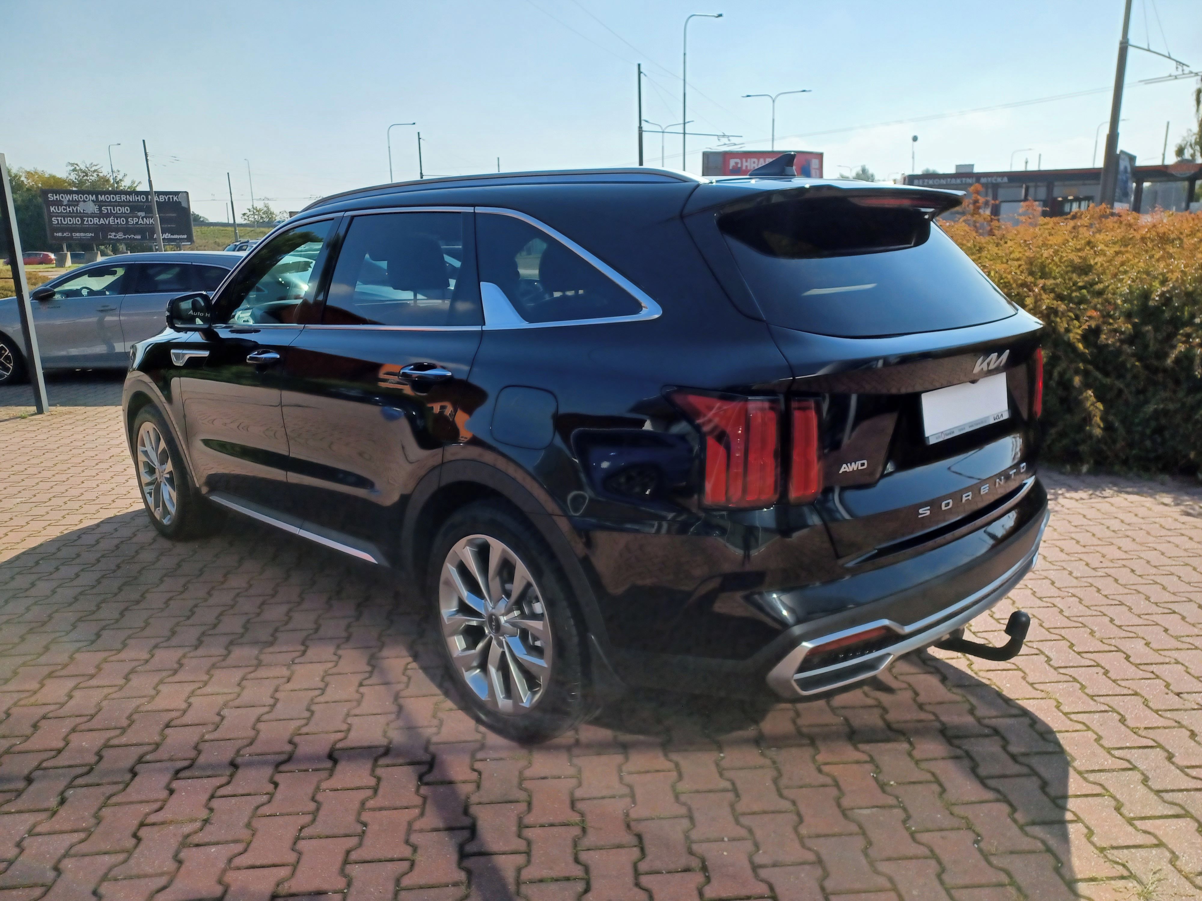 Kia Sorento, 2.2 CRDi 4x4 8DCT TOP - fotka 3