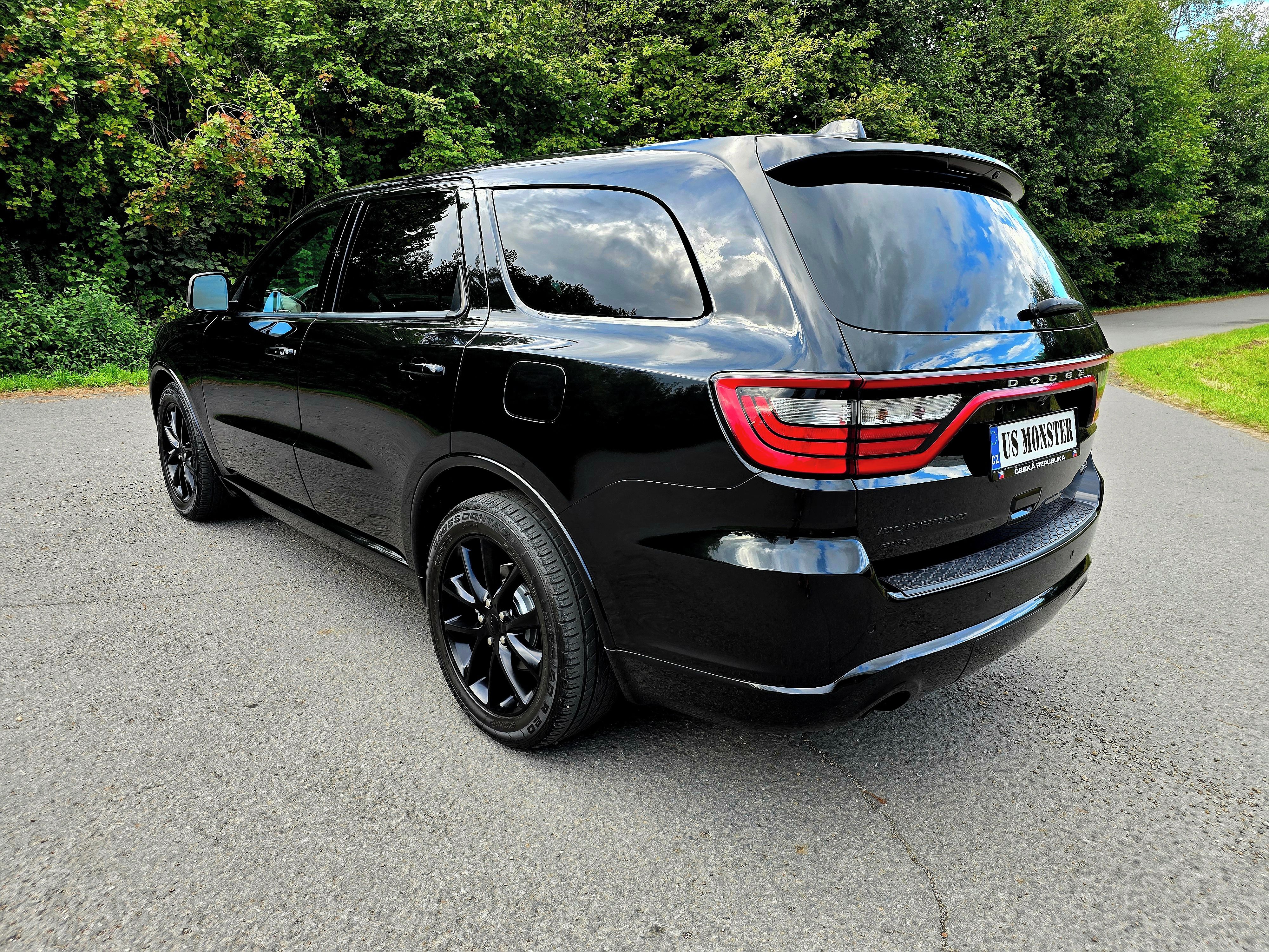 Dodge Durango, 5.7 R/T BLACK EDIT ODPOČET DPH - fotka 5