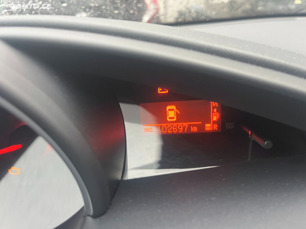 Toyota Verso, fotka 16
