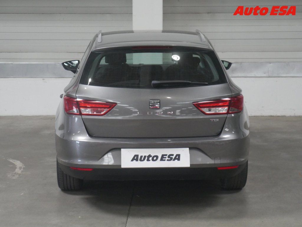 Seat Leon, 1.6 TDi,Style,LED - fotka 5