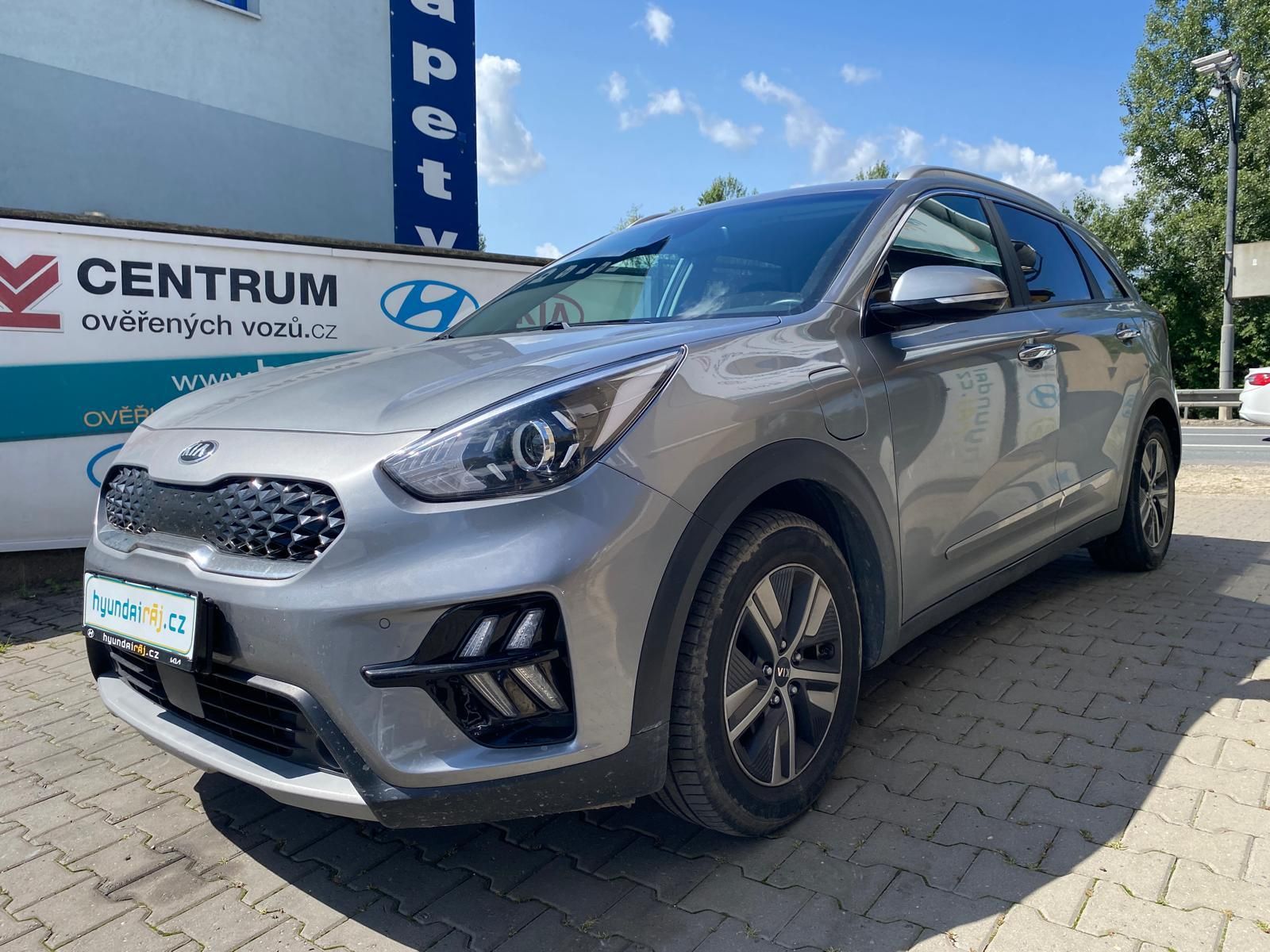 Kia Niro, HYBRID-BA/EL-KŮŽE-KAMERA - fotka 3