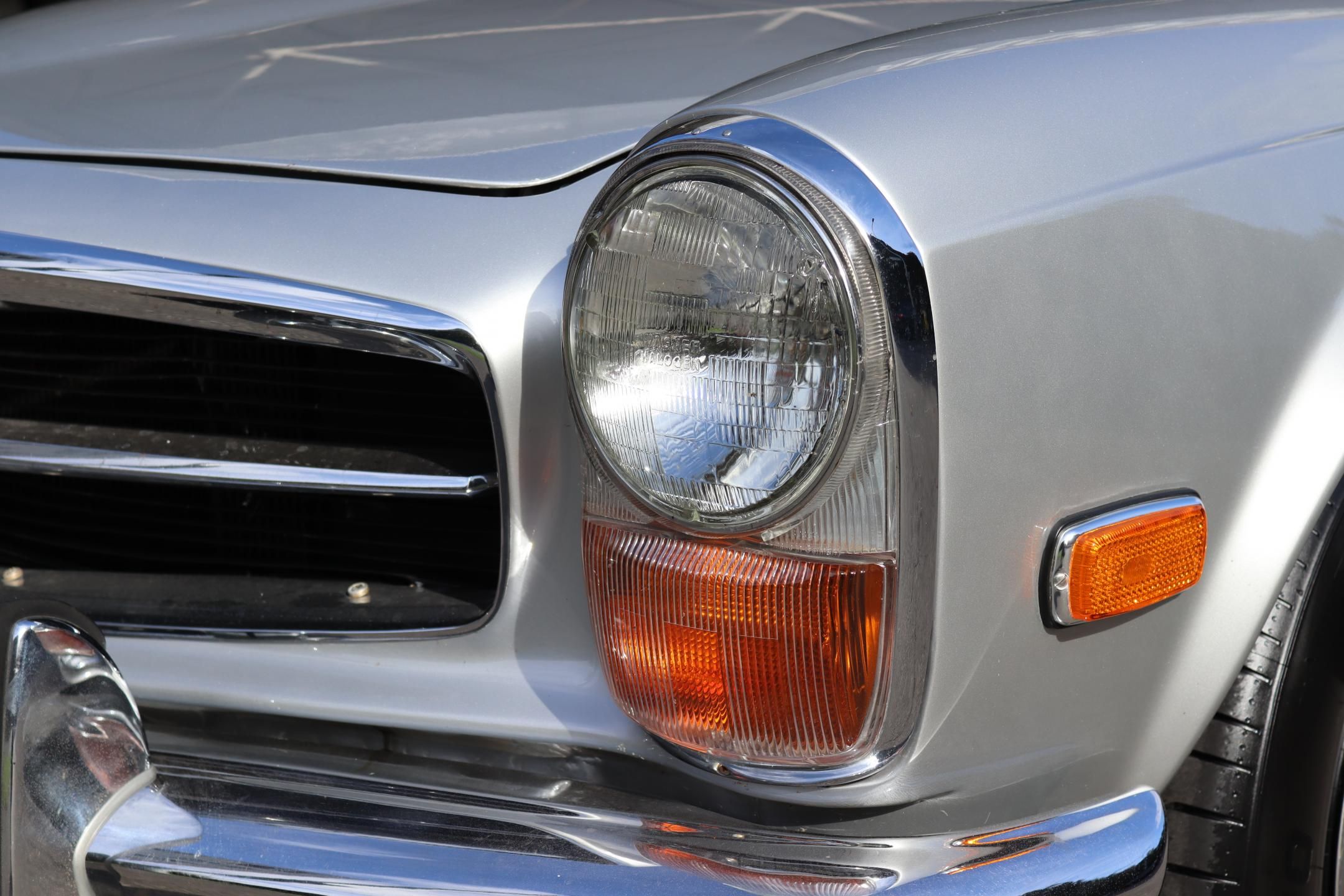 Mercedes-Benz SL, W113 280 SL ROADSTER PAGODA - fotka 4
