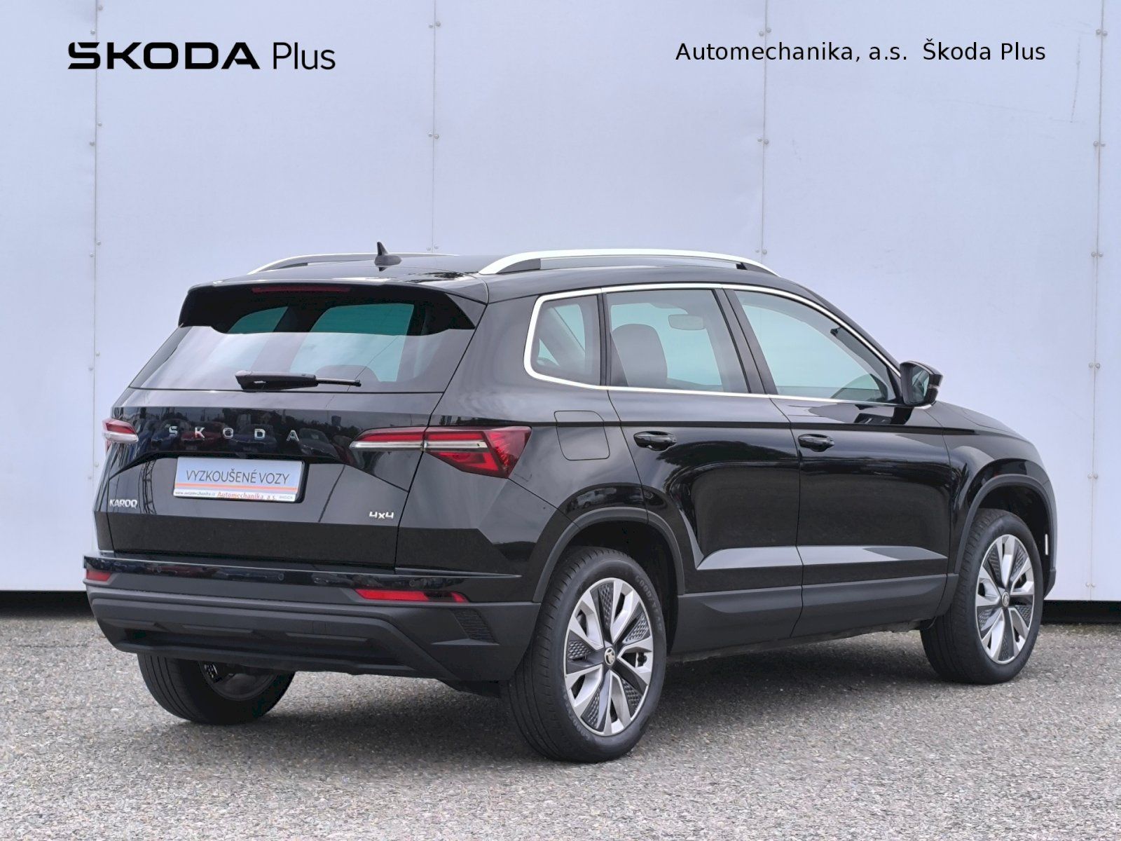 Škoda Karoq, DSG 2.0 TDI / 110kW / 4x4 / TO - fotka 2