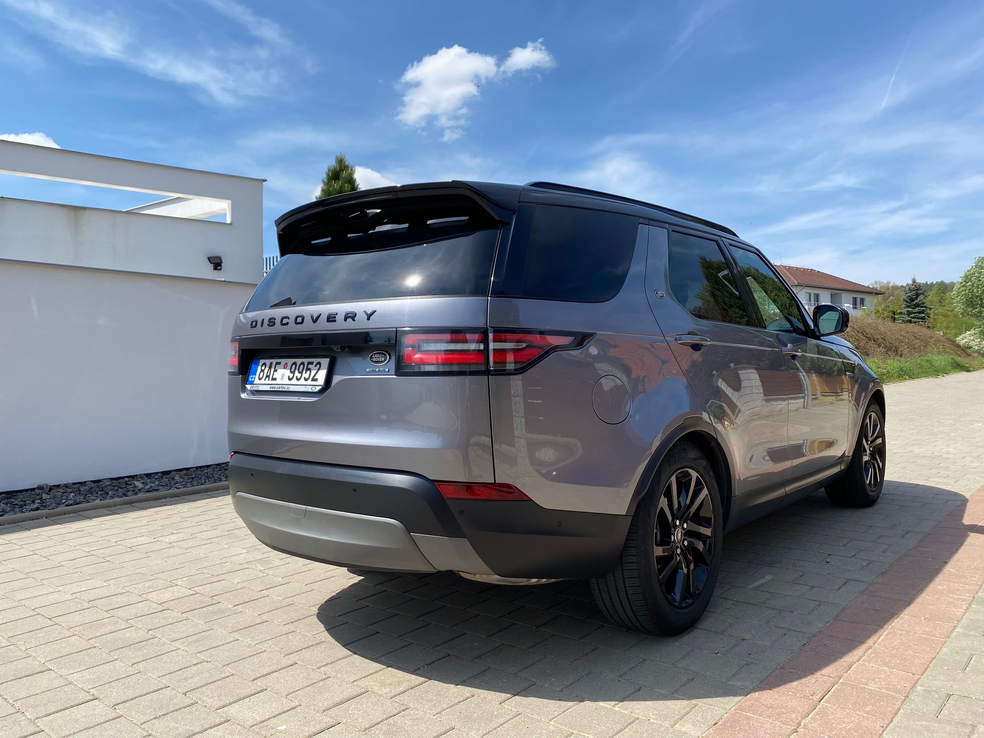 Land Rover Discovery, 3.0 SD6 s 225 kW, HSE, 40 tkm - fotka 4