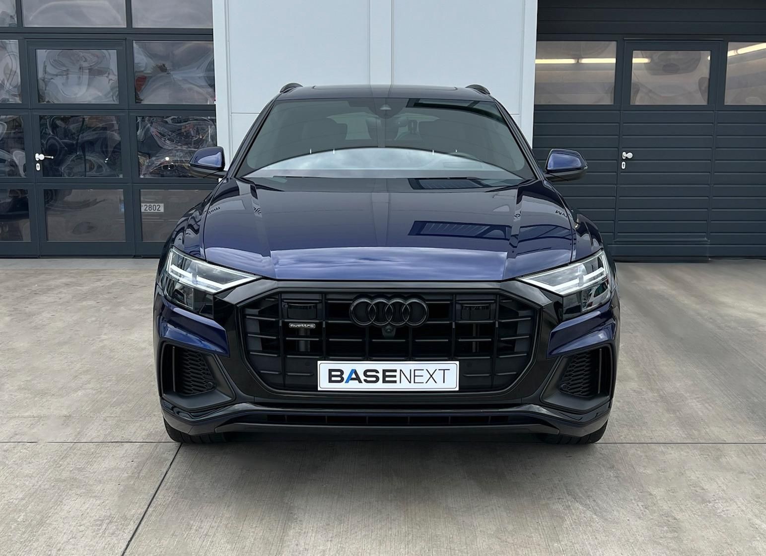 Audi Q8, 55 TFSi QUATTRO S-LINE, TAŽNÉ - fotka 2