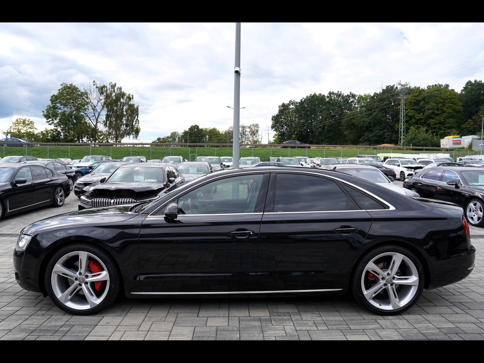 Audi A8, 3.0 TDI Quattro/250 PS/ČR - fotka 3