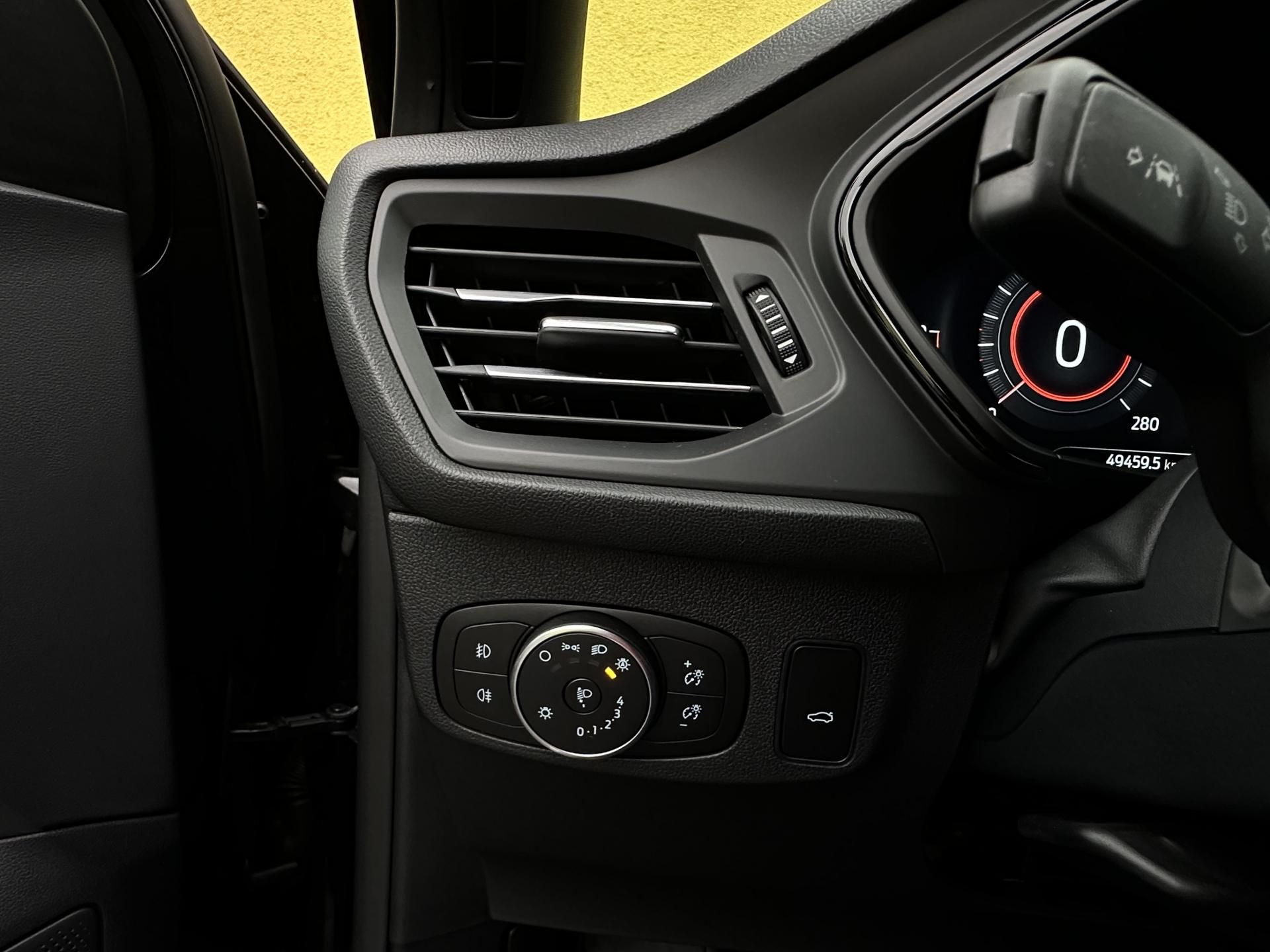 Ford Focus, ST*Automat*206kW*1.Maj.B&O - fotka 6