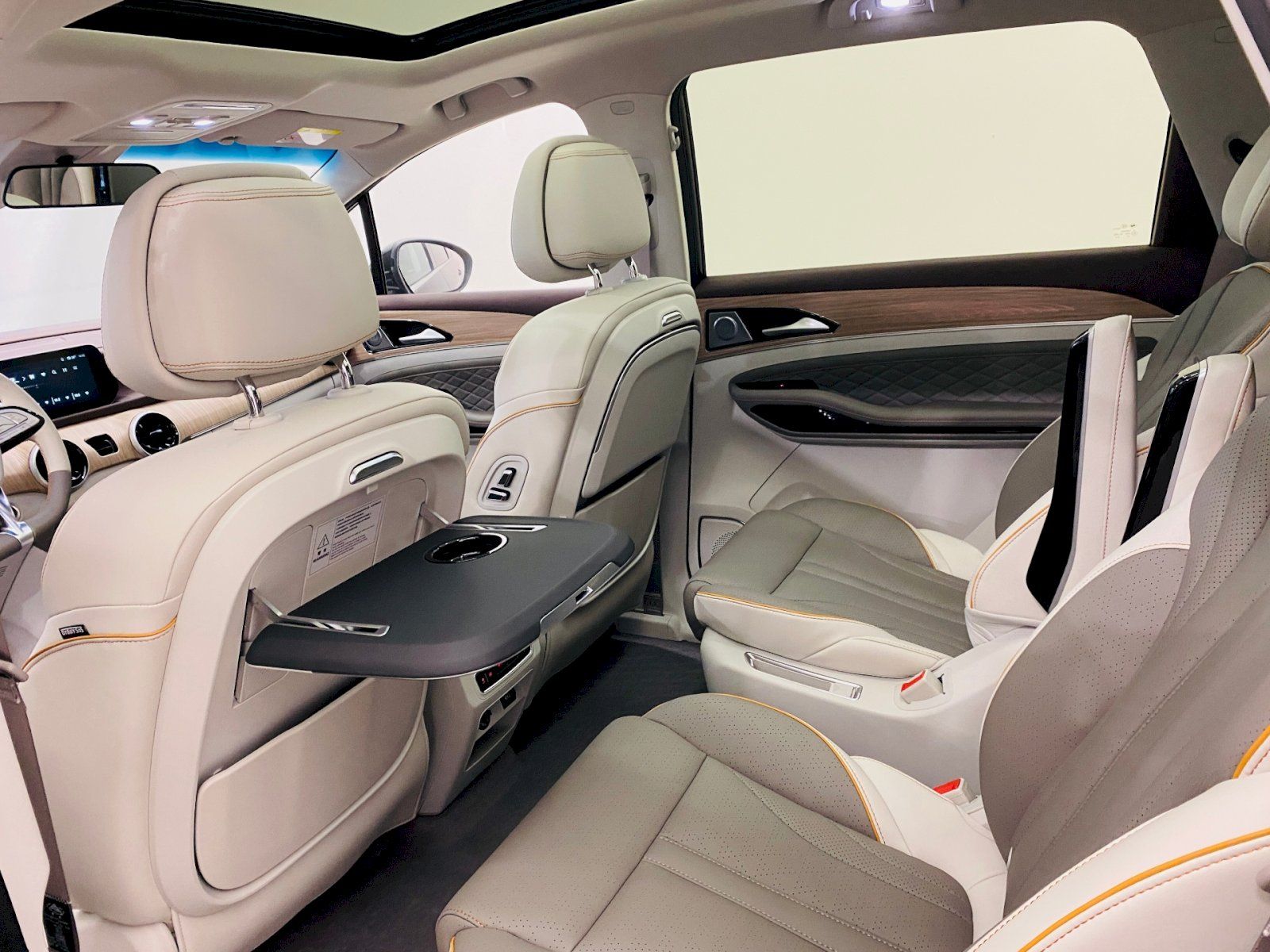 Dongfeng U-Tour, Exclusive 1,5T 130kW - fotka 6