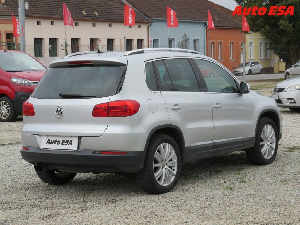Volkswagen Tiguan, 1.4 TSi,xenon,autoAC - fotka 4