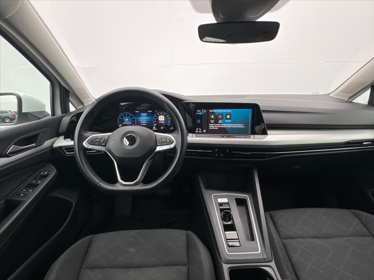 Volkswagen Golf Variant, 1,5 eTSi 110kW 7DSG LIFE  8 - fotka 5