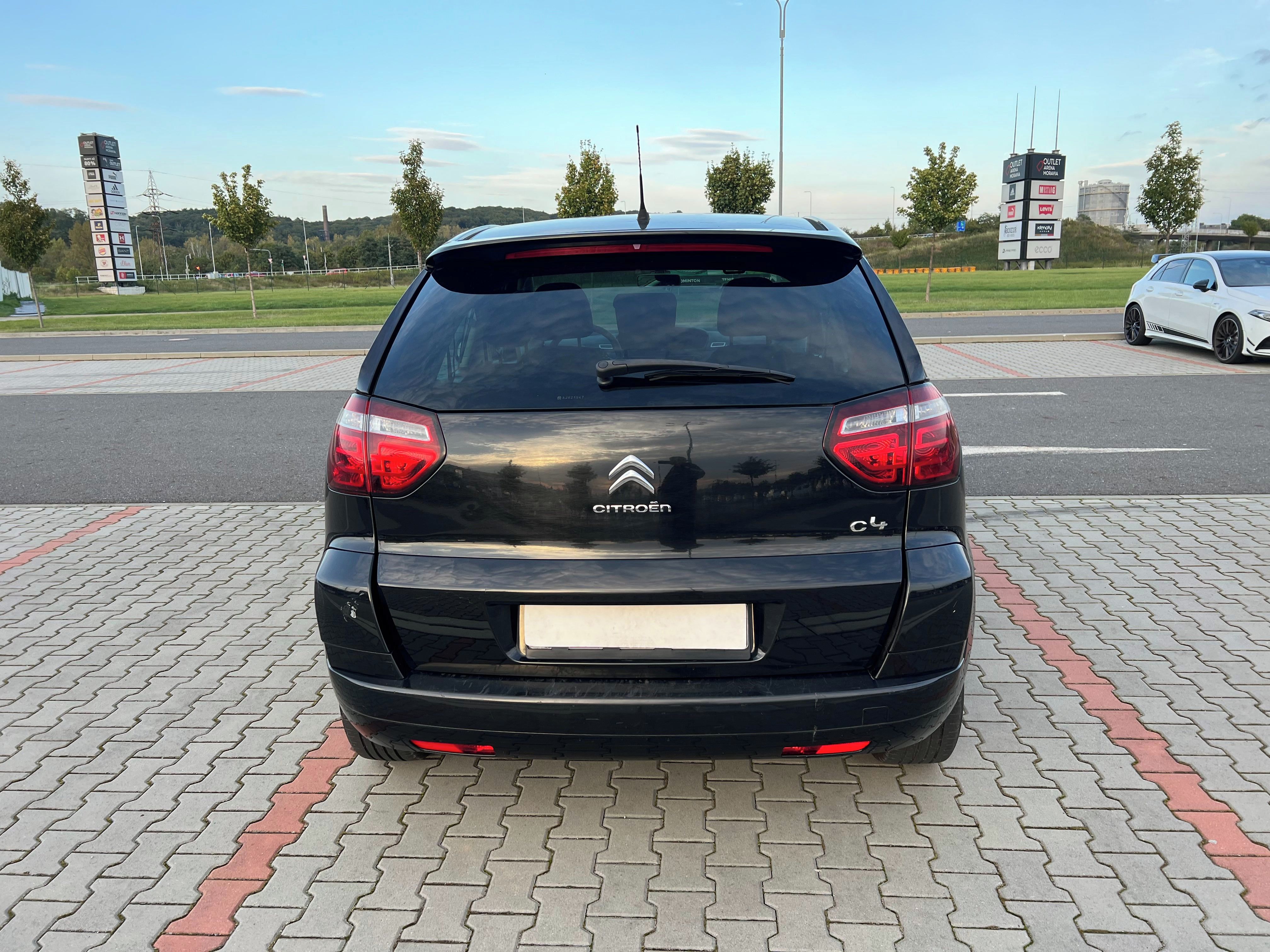 Citroën C4 Picasso, 2.0 HDi 110kw digi klima - fotka 4