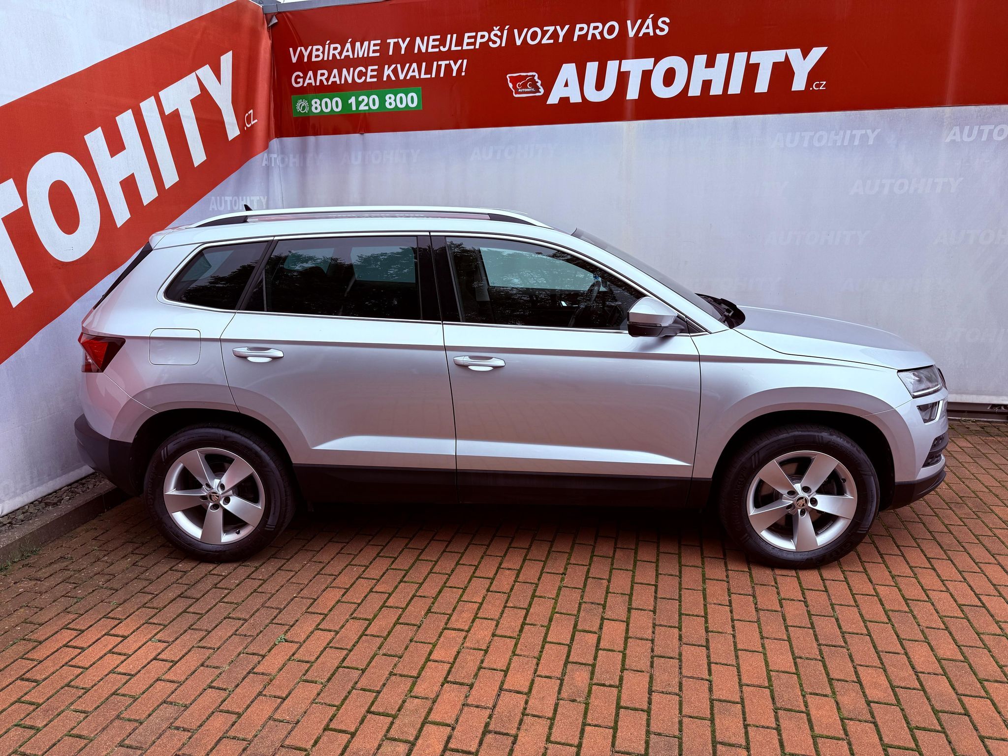 Škoda Karoq, 2.0 TDi 4x4 Style, ČR, 1.Maj - fotka 4