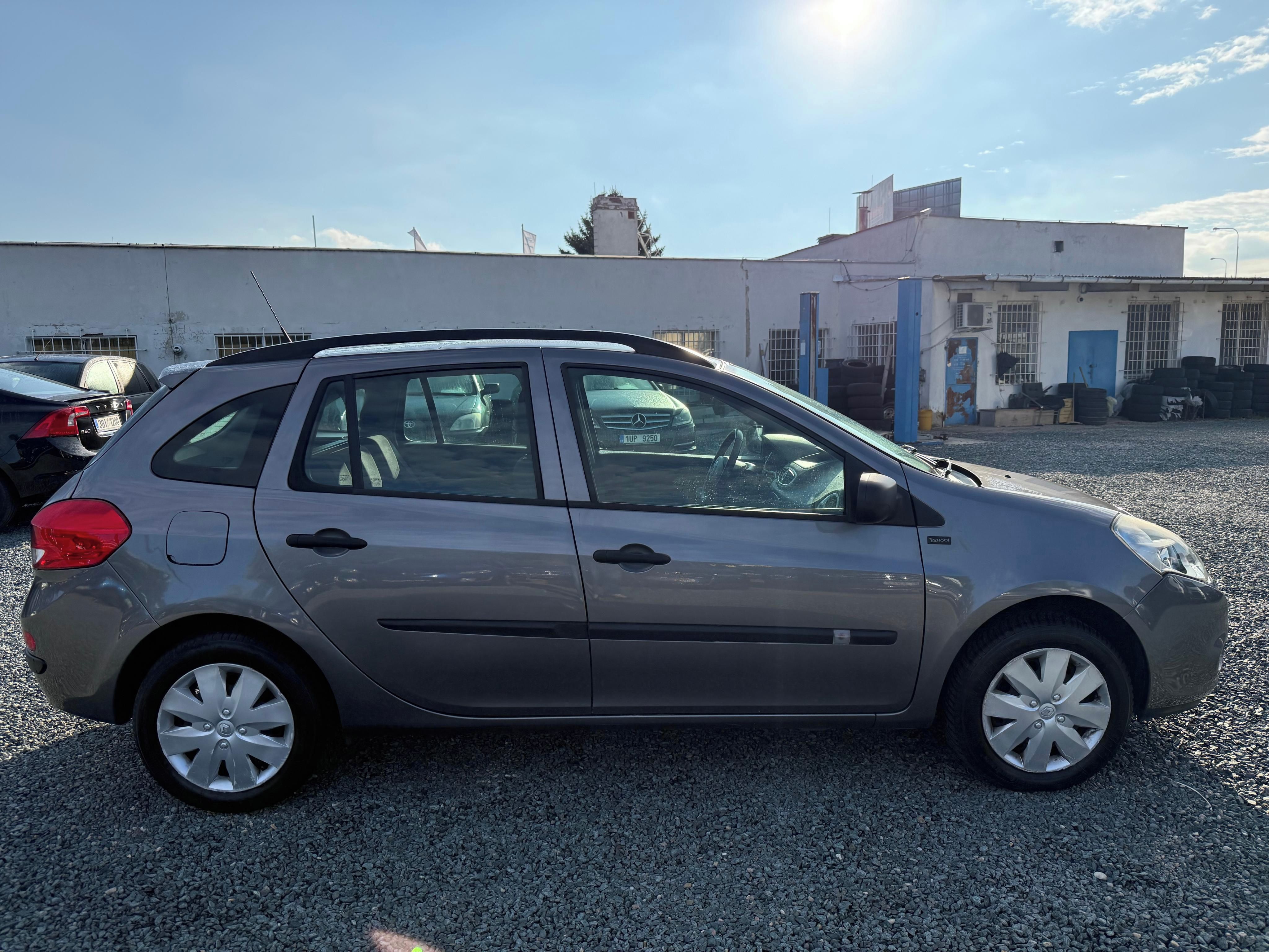 Renault Clio, 1.2 i 74Kw  Sportour  Yahoo - fotka 2