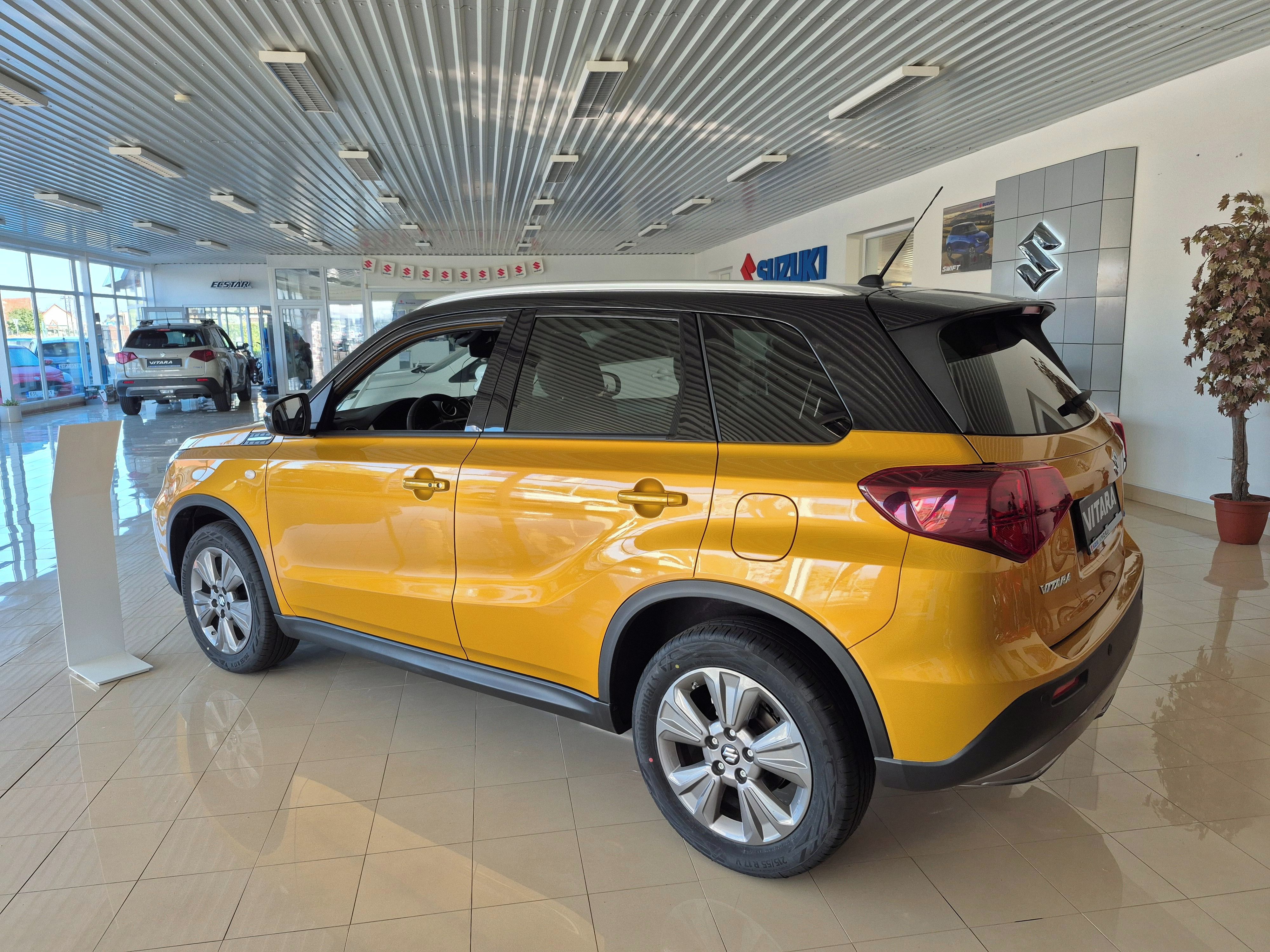 Suzuki Vitara, Vitara Premium 4x4 KOLA - fotka 2