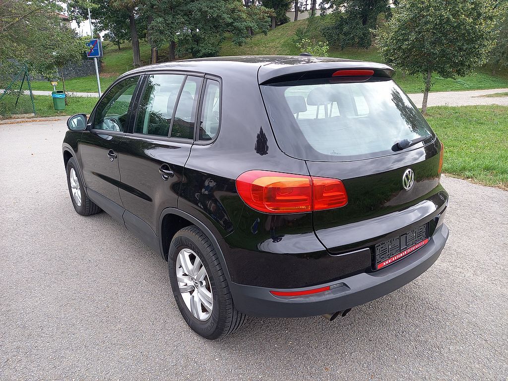 Volkswagen Tiguan, 1.4 TSi,Klima,Alu,Serviska - fotka 4