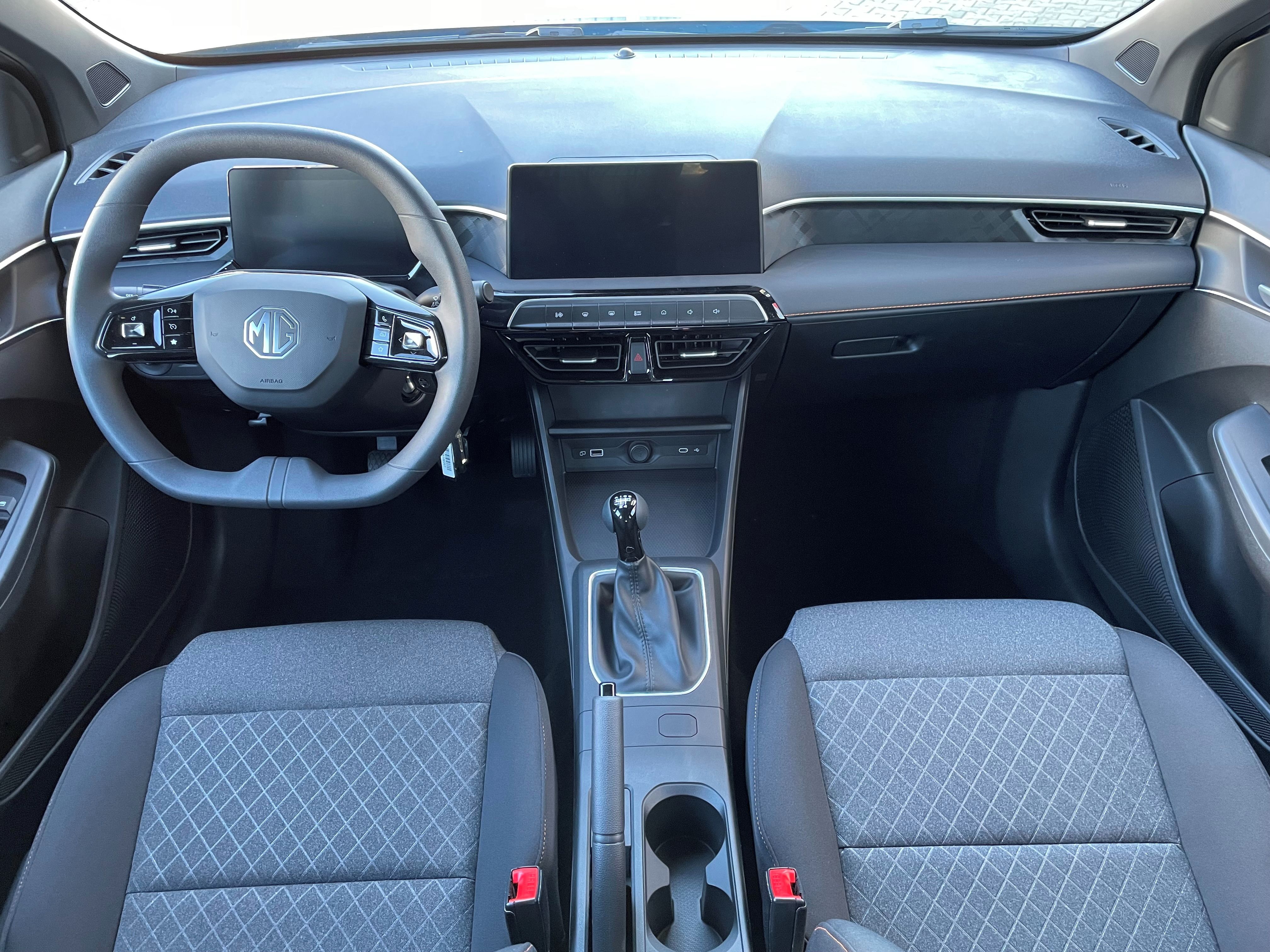 MG MG3, 1.5 5MT EXCITE - fotka 6