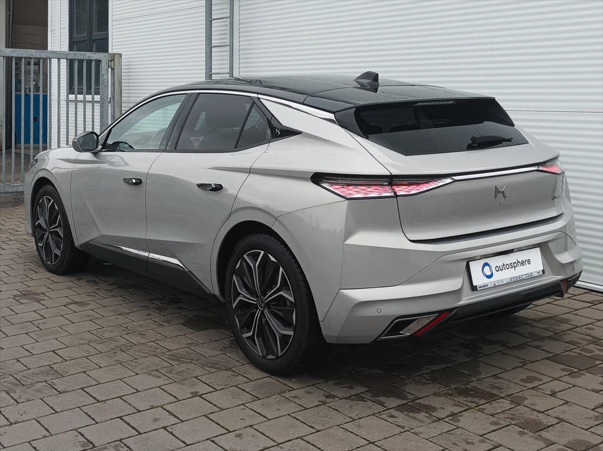 DS 4, 1,2 PT 8AT S&S 130k 4x2  RIVOL - fotka 4