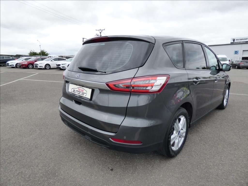 Ford S-MAX, 2,0 TDCi,LED,Titanium,model 20 - fotka 3