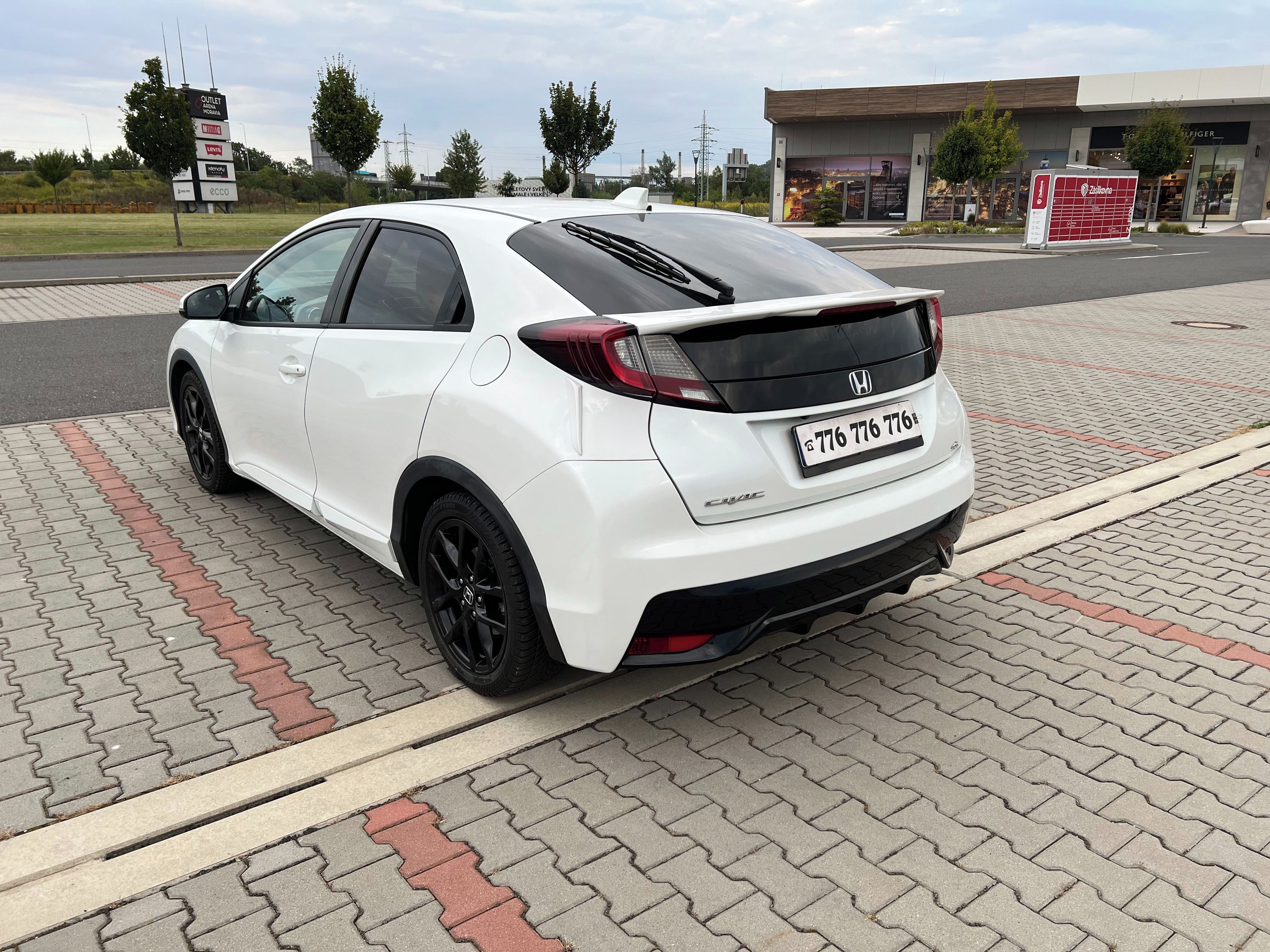 Honda Civic, IX facelift 1.8 i-VTEC 104kw k - fotka 5
