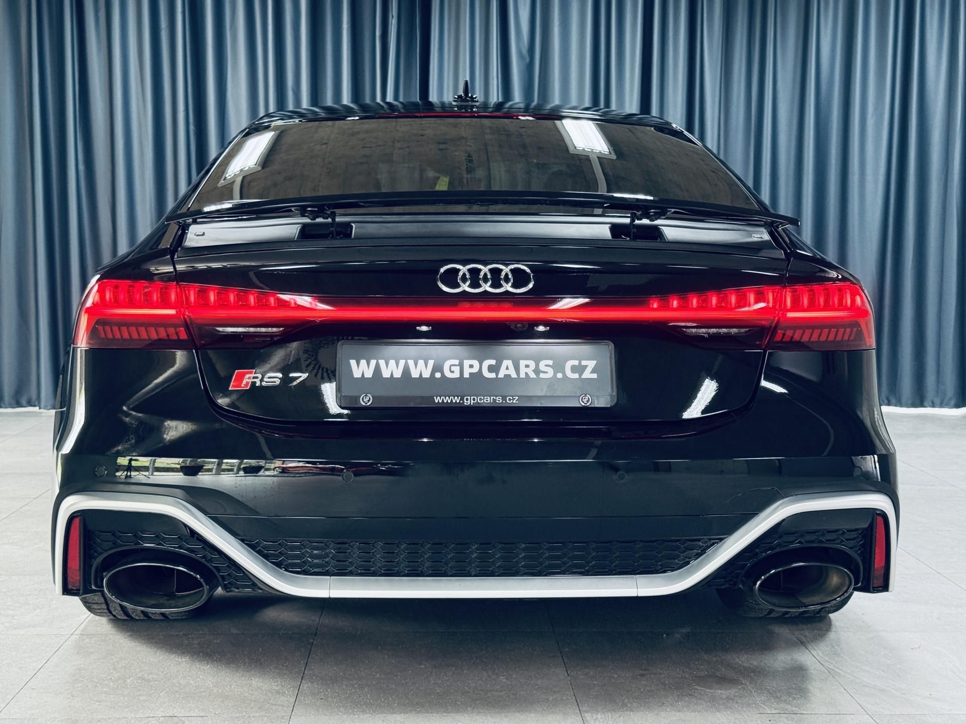 Audi RS7, CARBON*NAPPA*NEZ.TOP*ZÁRUKA - fotka 6
