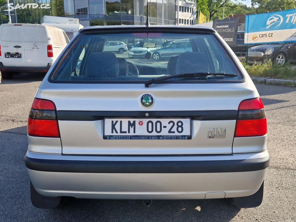 Škoda Felicia, GARÁŽOVANÁ, BEZ KOROZE! - fotka 6