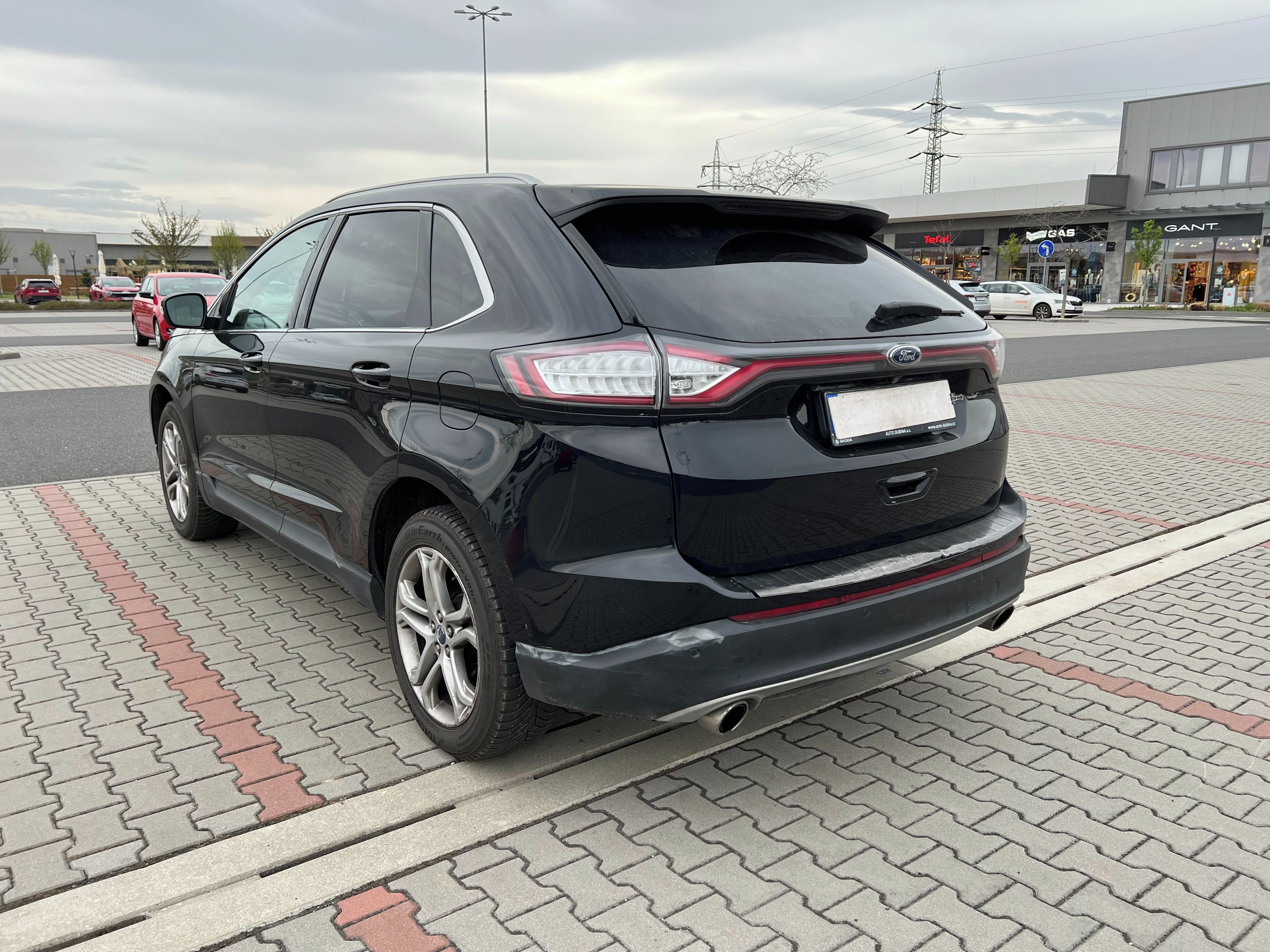 Ford Edge, 2.0 TDCi 154kw 4x4 1 maj. v ČR - fotka 5