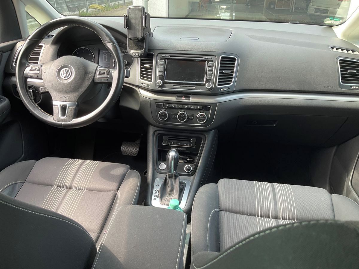 Volkswagen Sharan, 2.0 Tdi DSG 130KW MATCH BUFÍK - fotka 5