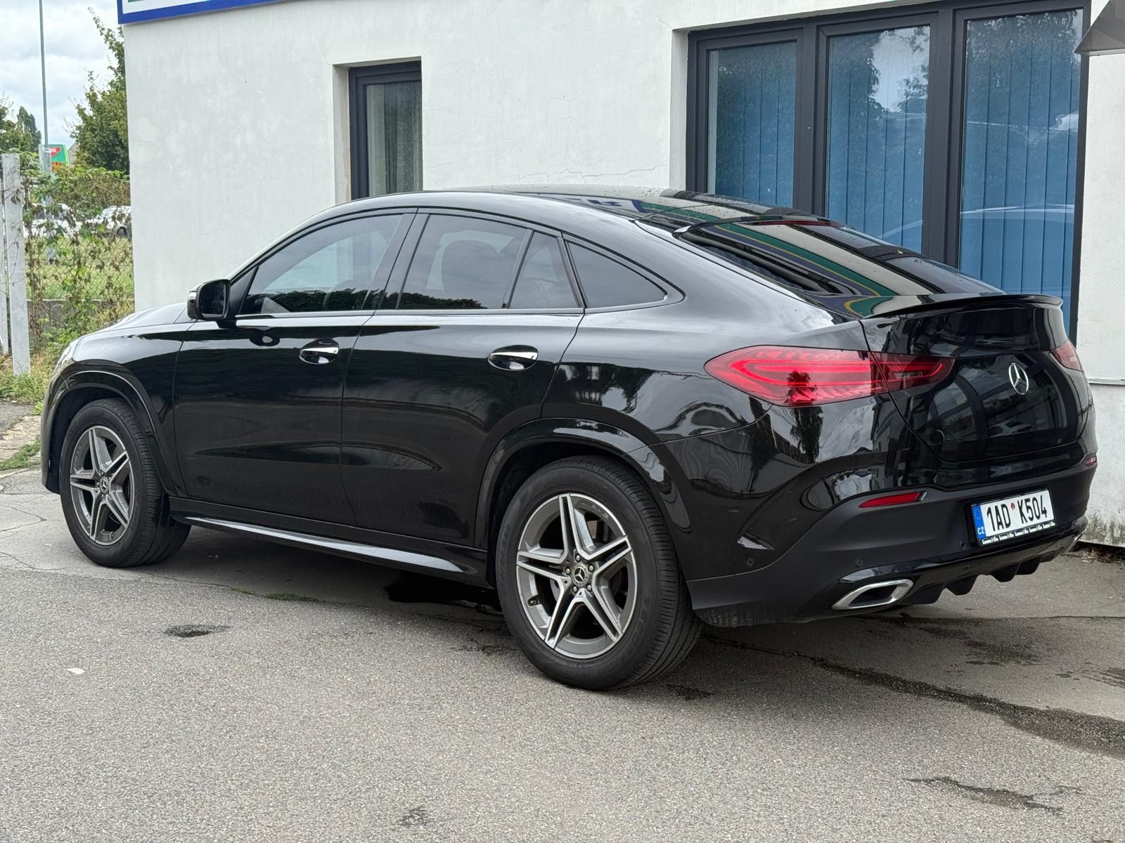 Mercedes-Benz GLE, 300d 4Matic AMG CZ 1.majitel - fotka 4