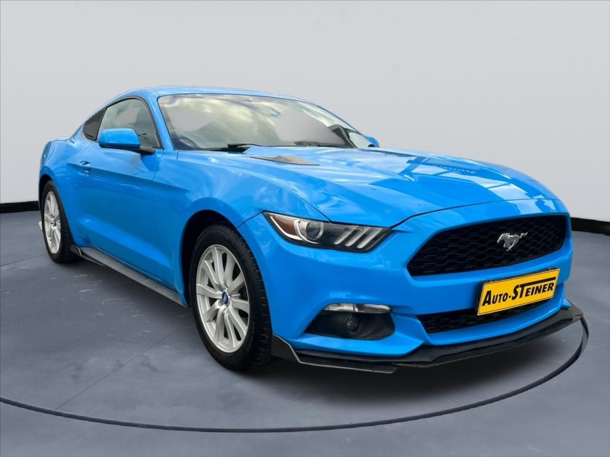 Ford Mustang, 2,3 EcoBoost Manuál - fotka 2