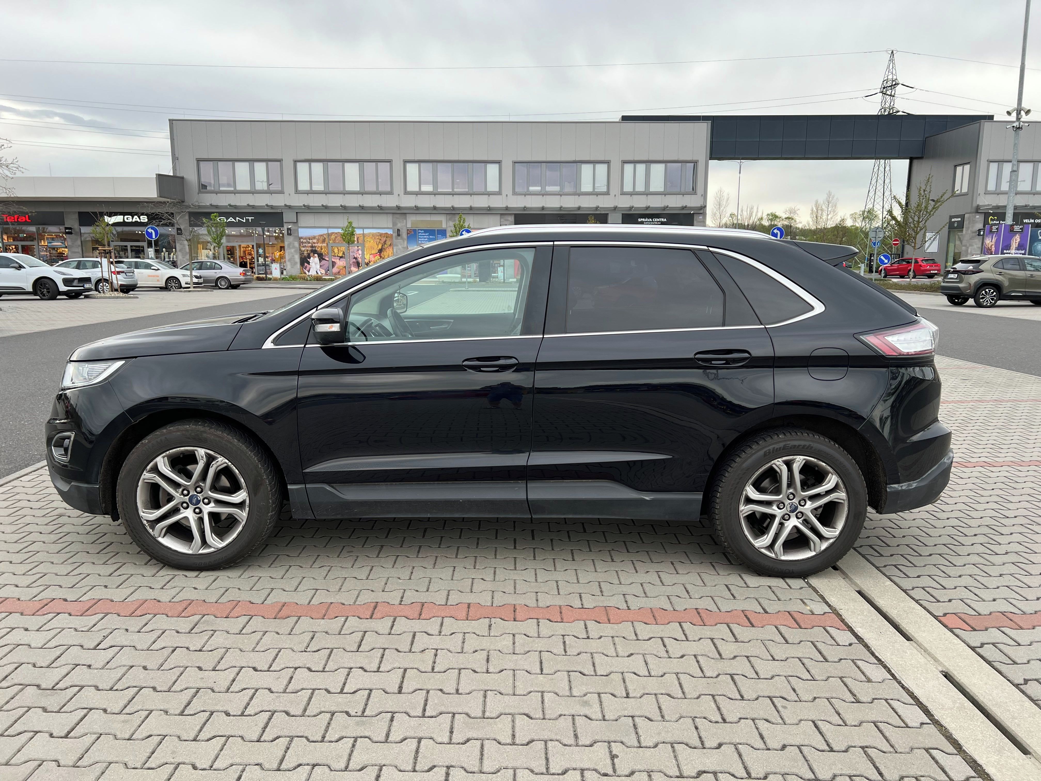 Ford Edge, 2.0 TDCi 154kw 4x4 1 maj. v ČR - fotka 6