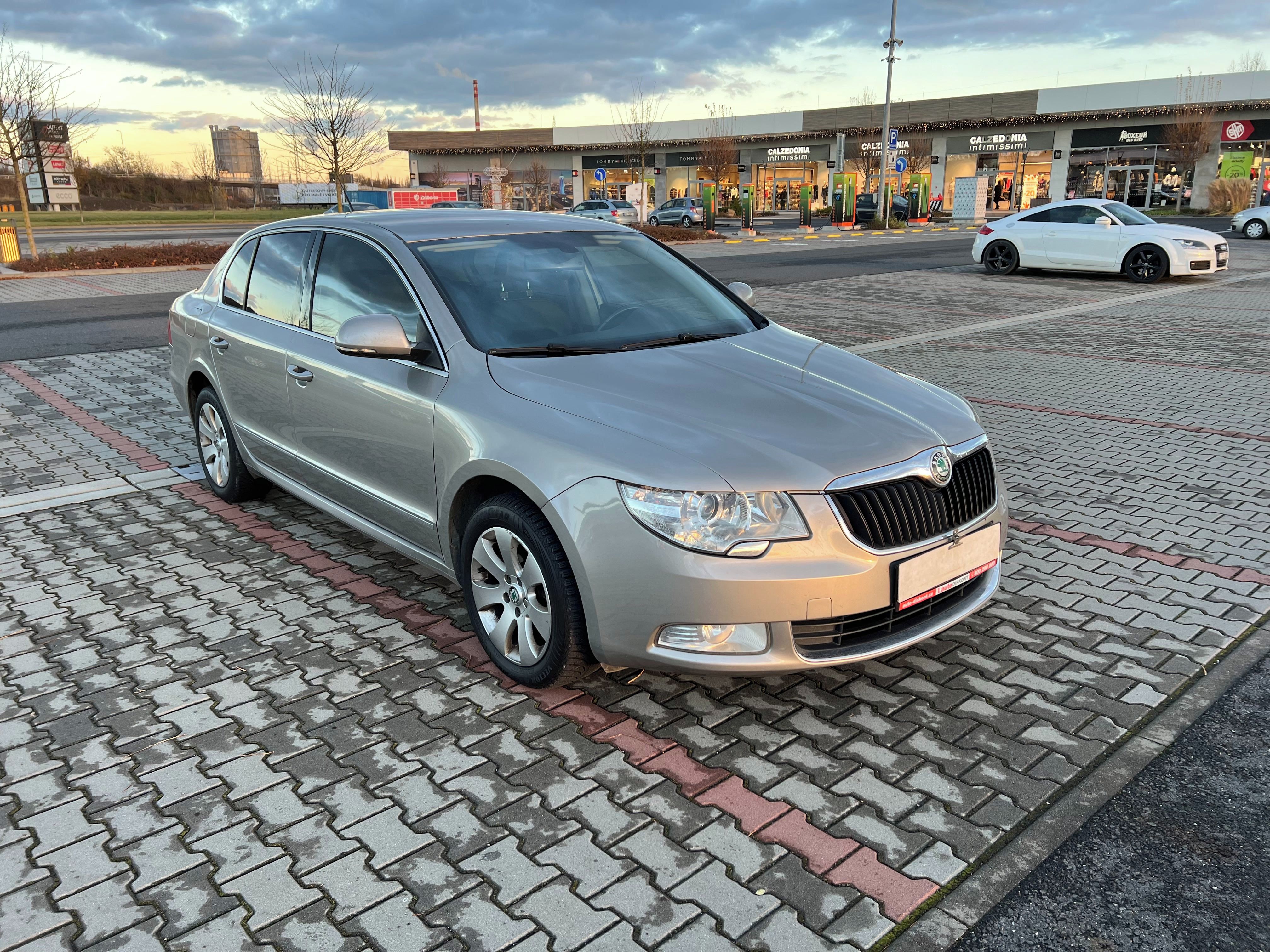 Škoda Superb, II 2.0 TDi 125kw DSG TZ