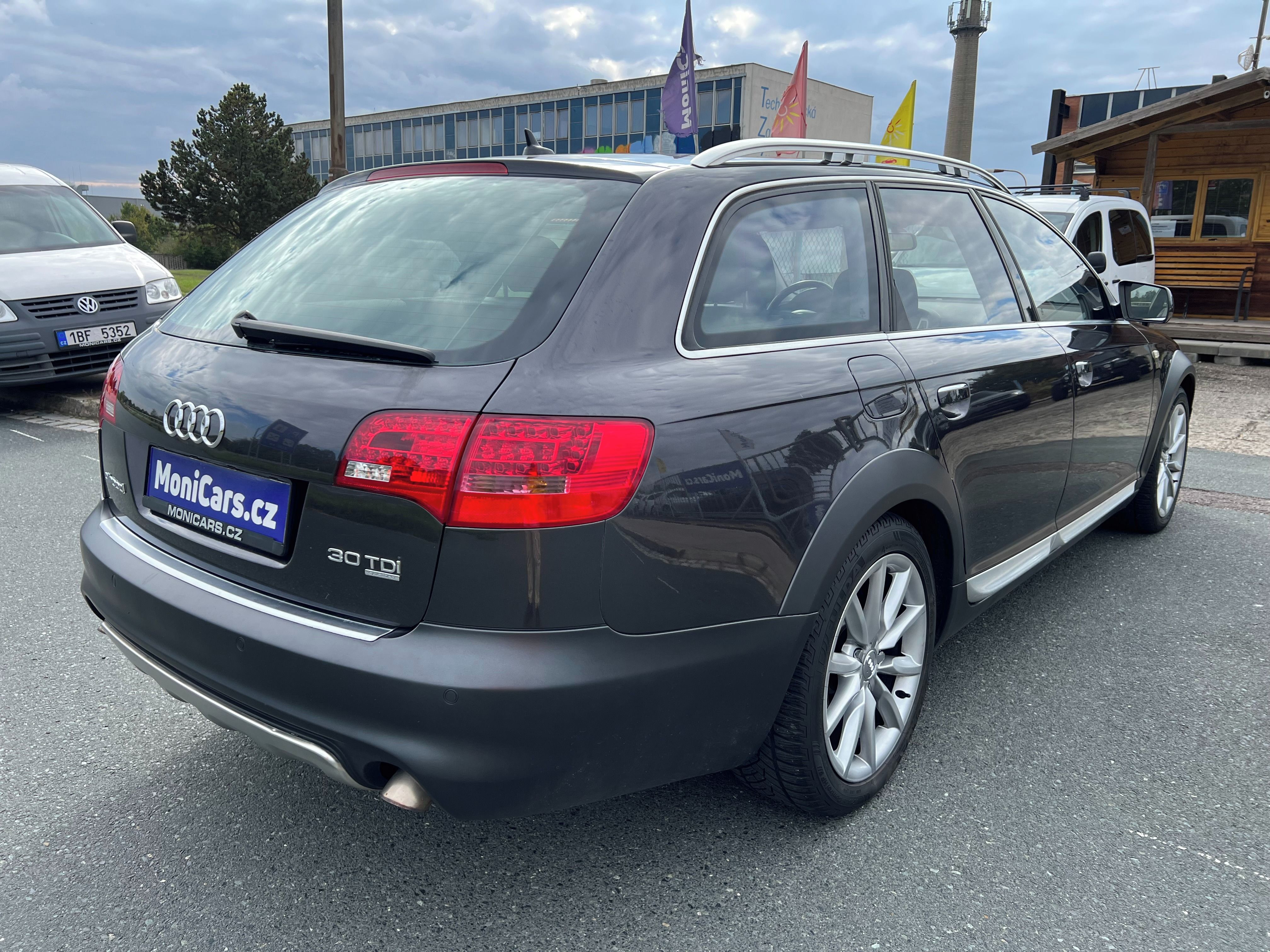 Audi A6 allroad, 3.0 TDi V6 171kW QUATTRO - fotka 5