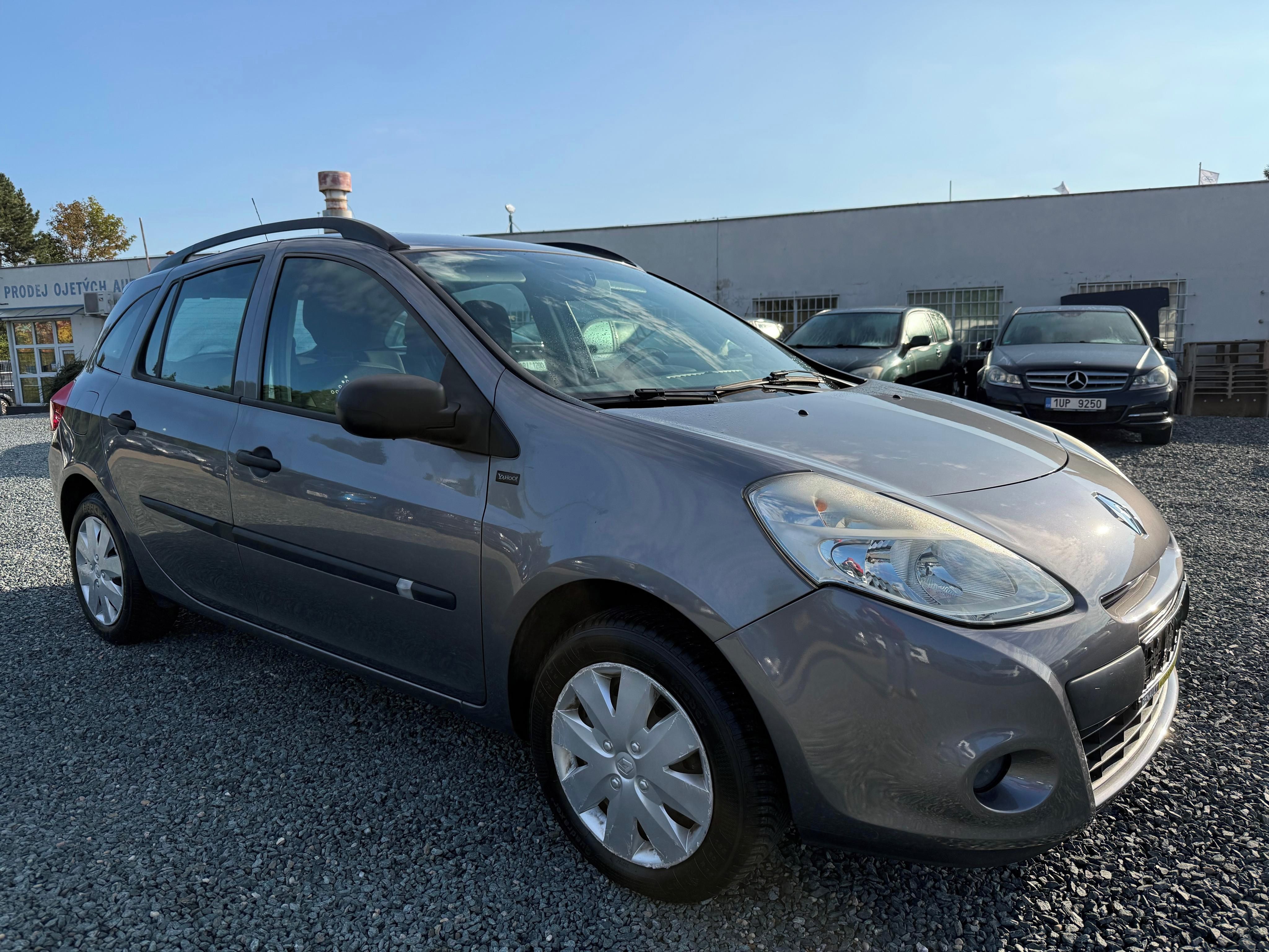 Renault Clio, 1.2 i 74Kw Sportour Yahoo