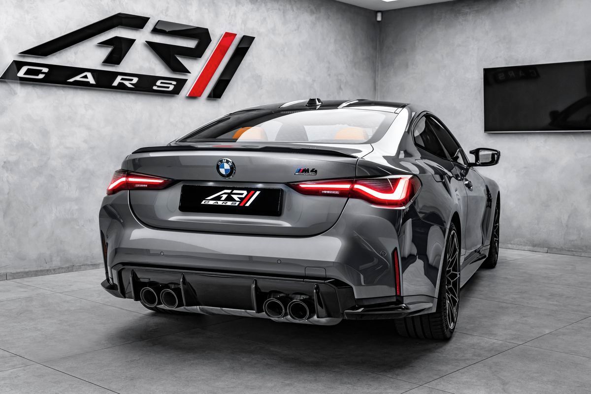 BMW M4, Coupe xDrive Competition Laser - fotka 6