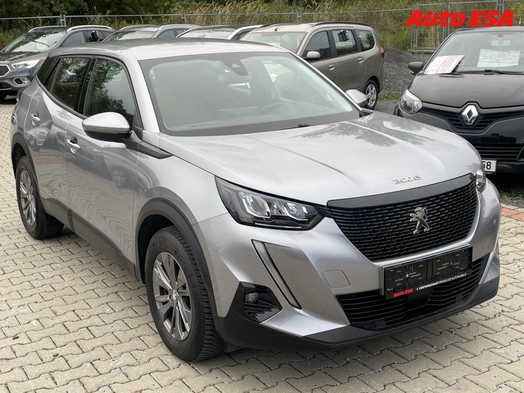 Peugeot 2008, 1.5 HDi,Active,navi,kamera