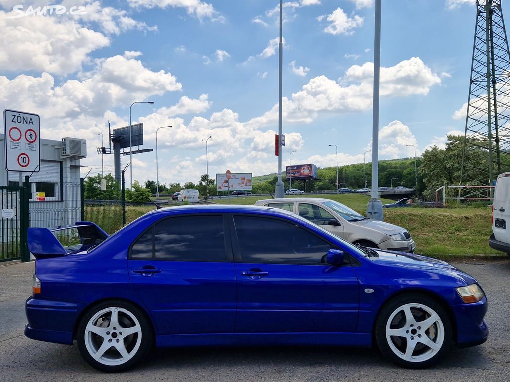 Mitsubishi Lancer, EVO 8 600PS mnoho úprav - fotka 4
